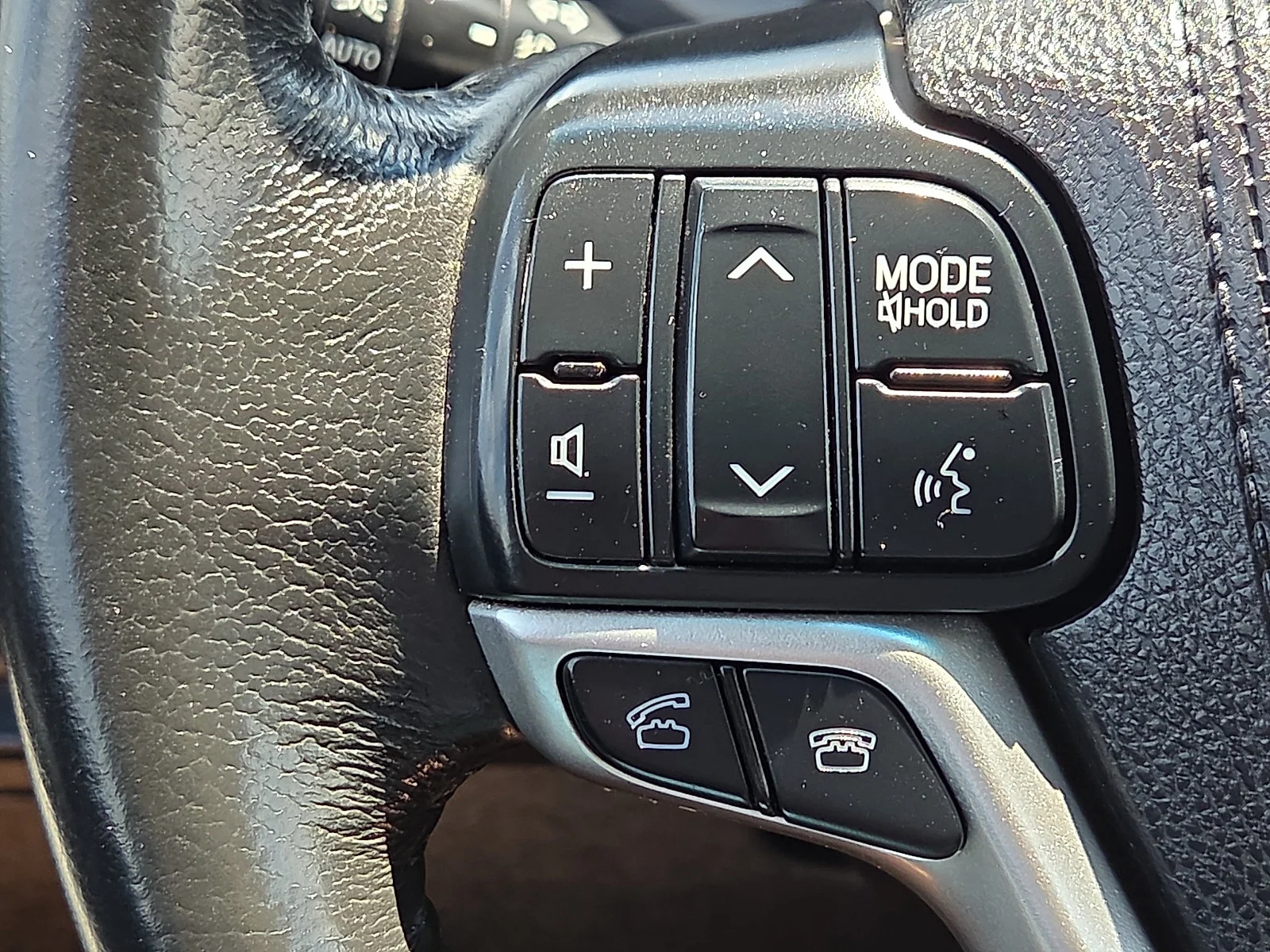 Used 2016 Silver Sky Metallic Toyota SE image 21