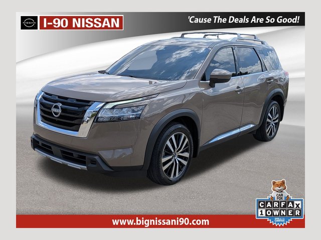 2024 Nissan Pathfinder Platinum