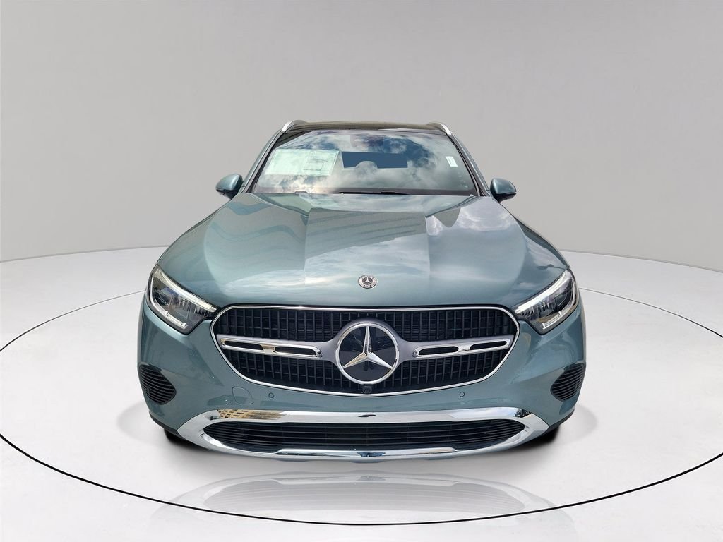 New 2026 Verde Silver Metallic Mercedes-Benz GLC 300 image 2