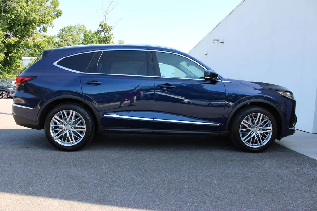 Used 2023 Fathom Blue Pearl Acura SH-AWD ADVANCE image 34