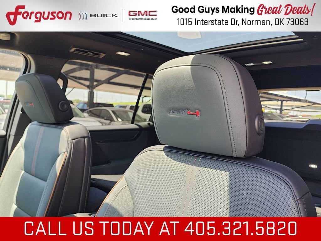 2026 GMC Acadia AT4 - Photo 17