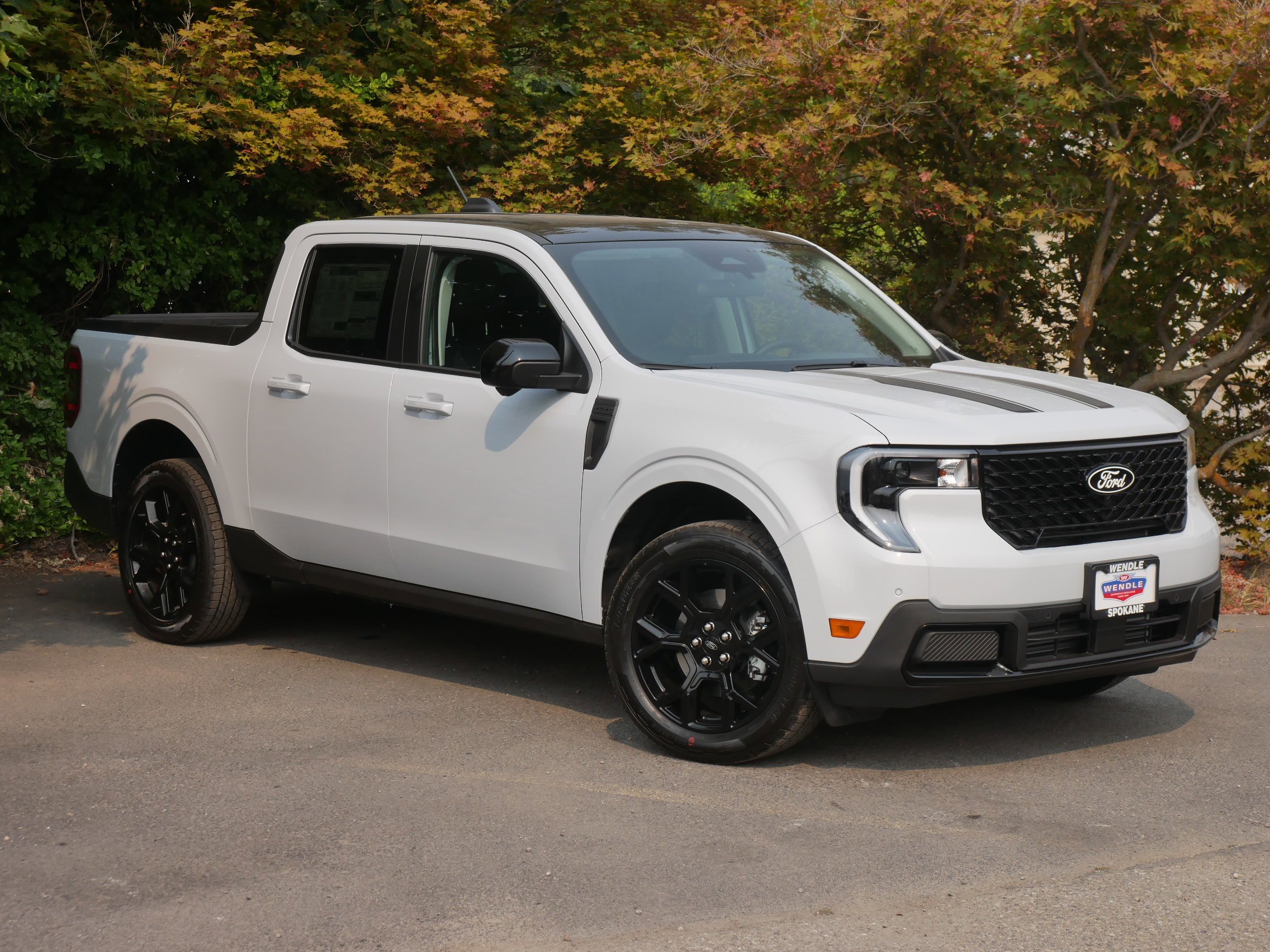 New 2025 Space White Metallic Ford Lariat® image 31