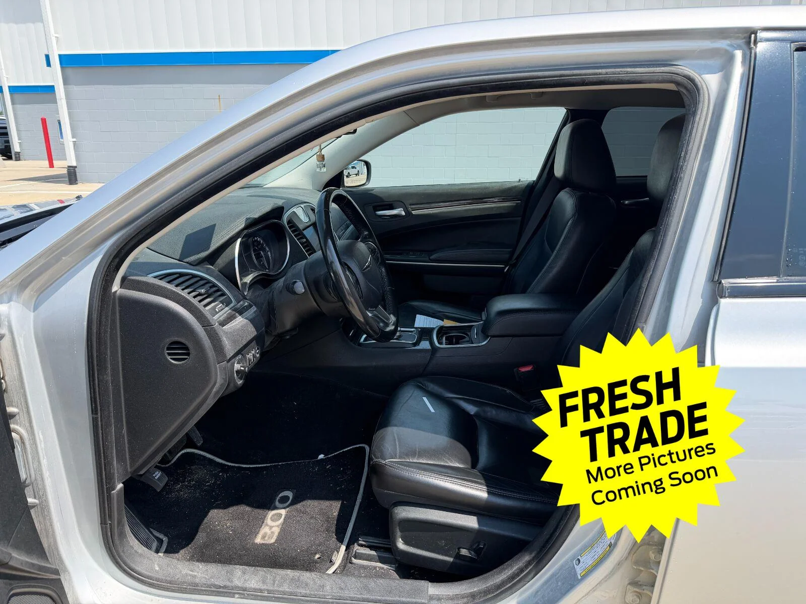 Used 2021 Silver Mist Clearcoat Chrysler Touring L image 6