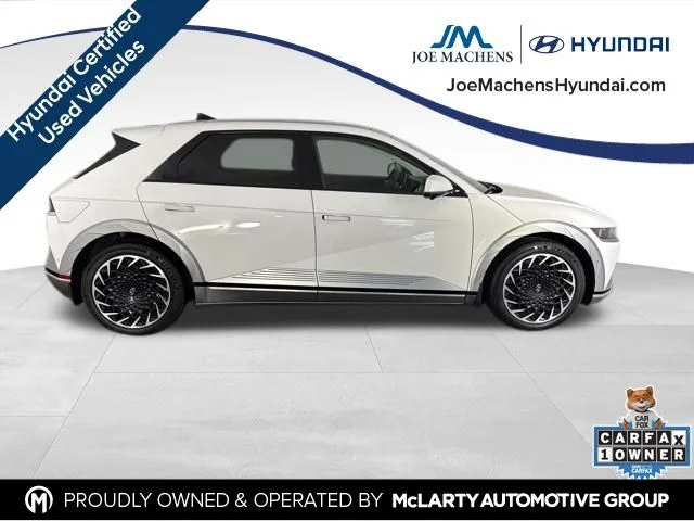 Used 2024 White Hyundai Limited image 5