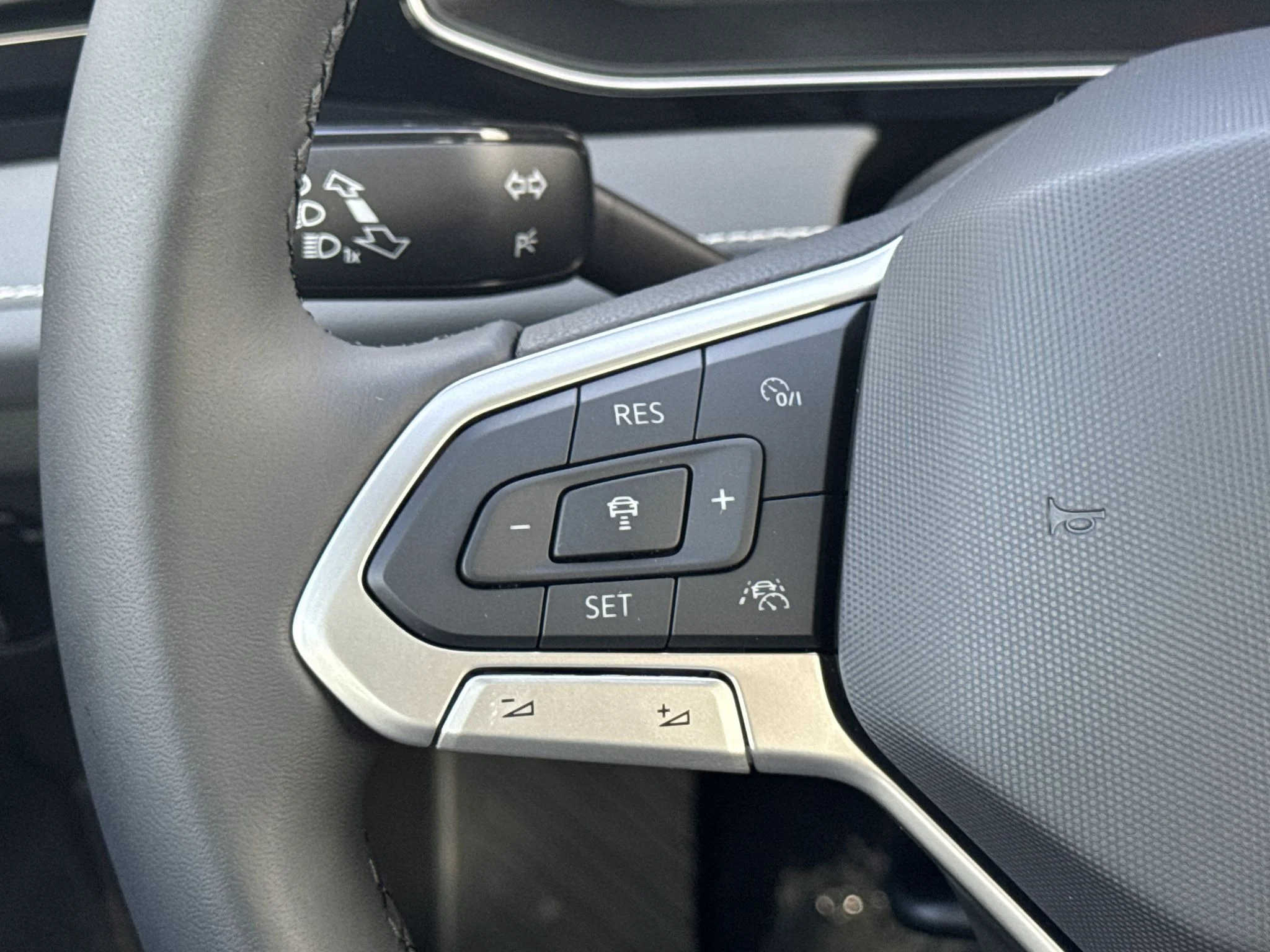 New 2026 Platinum Gray Metallic Volkswagen SEL image 19