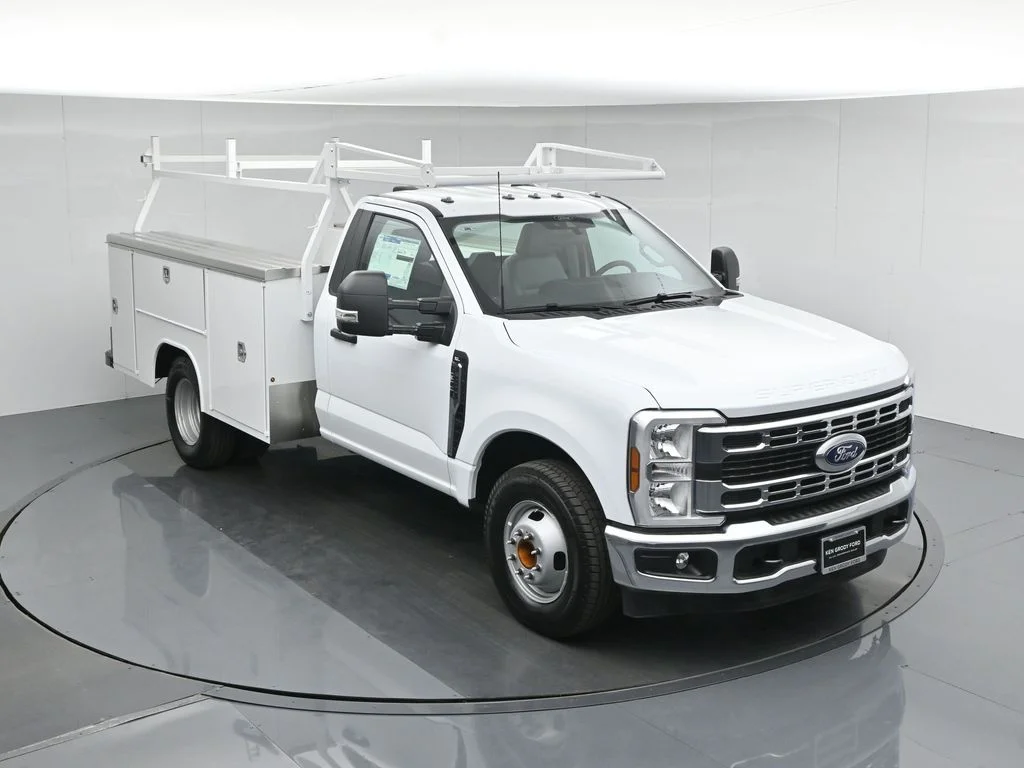 New 2026 White Ford XL image 39