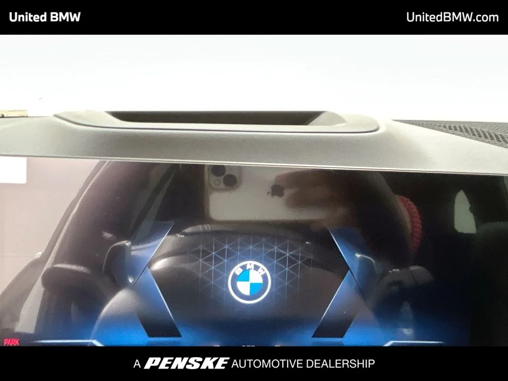 Used 2026 Alpine White BMW sDrive40i image 15