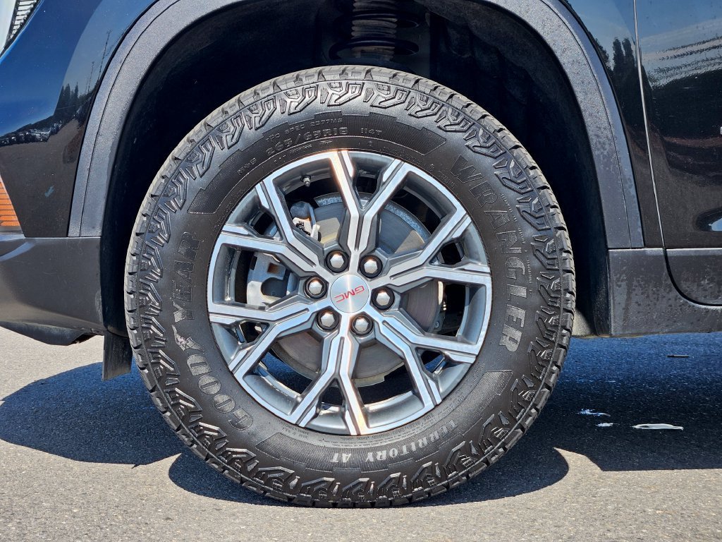 2024 GMC Acadia AT4 - Photo 21