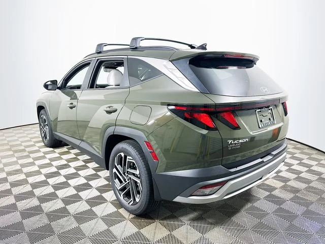 New 2026 Green Hyundai SEL Plus image 5