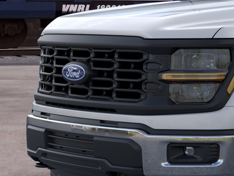 New 2026 Iconic Silver Metallic Ford XL image 39
