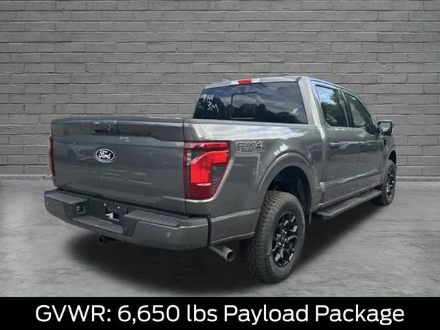 New 2026 Carbonized Gray Metallic Ford XLT image 7