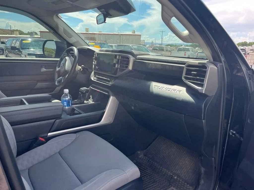 Used 2023 Midnight Black Metallic Toyota SR5 image 18