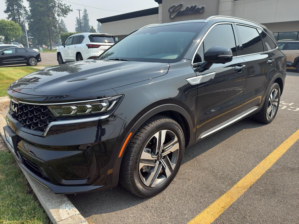 Used 2022  Kia SX Prestige image 1