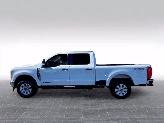 Used 2024 White Ford XLT image 4