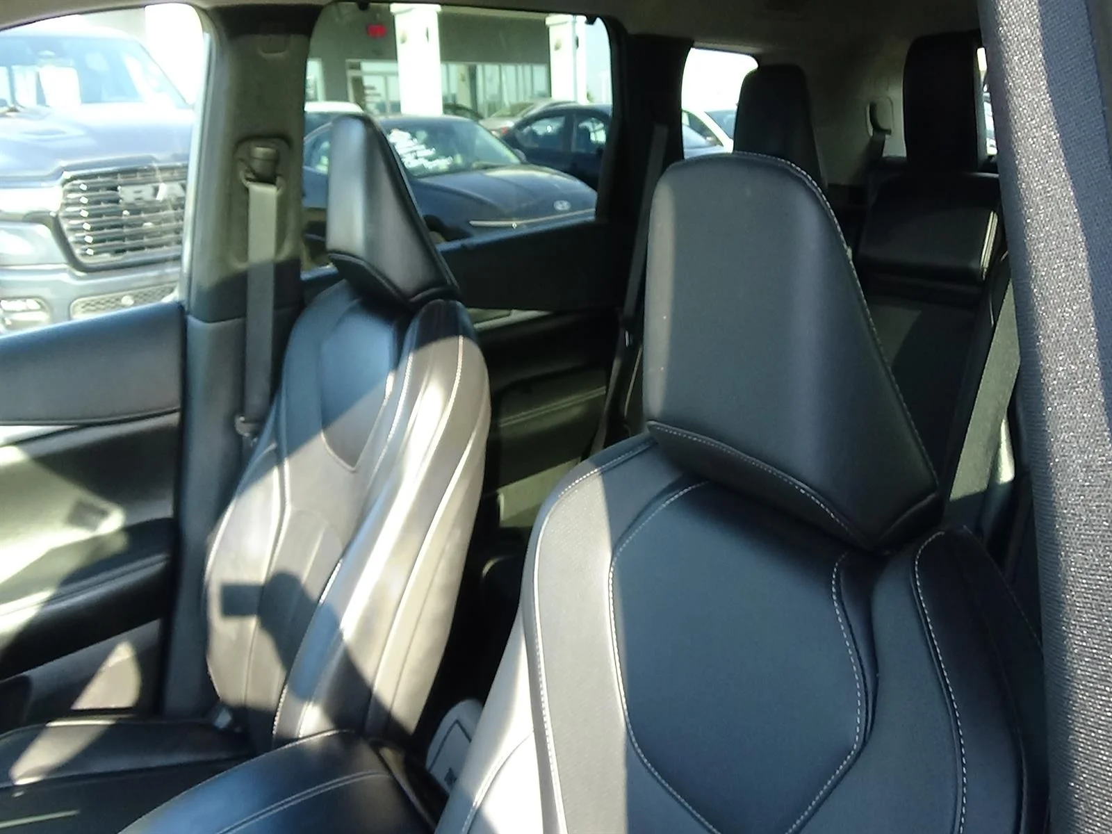 Used 2026 Graphite Shadow (kad) INFINITI Luxe image 19