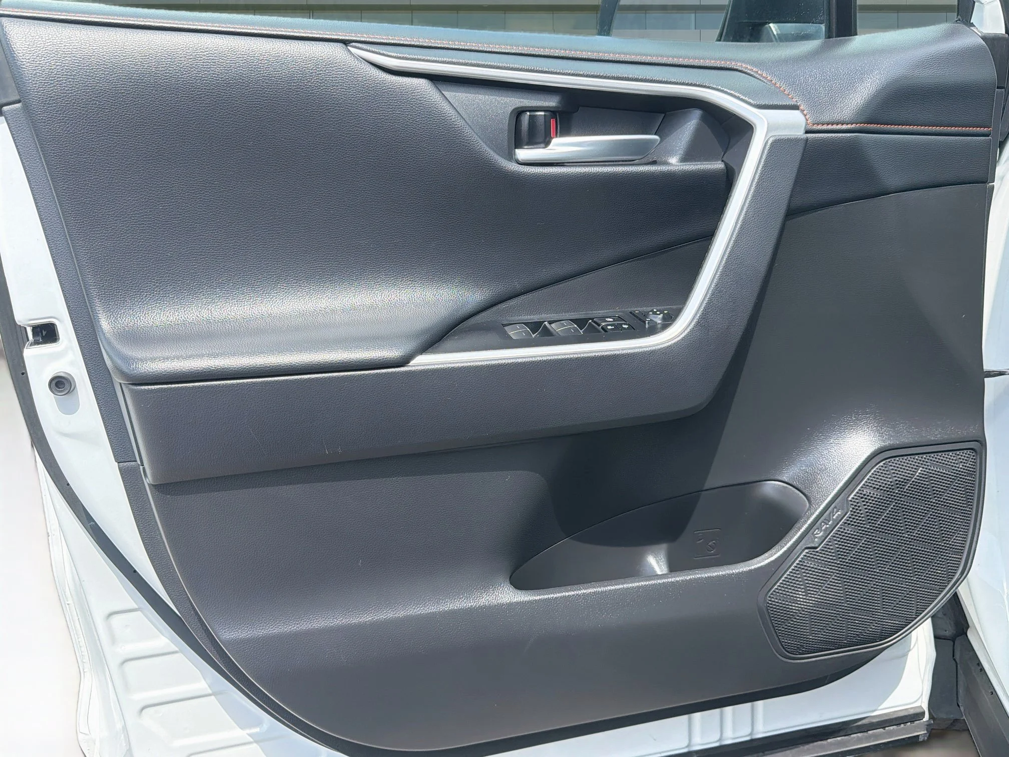 Used 2024 Ice Toyota Adventure image 20