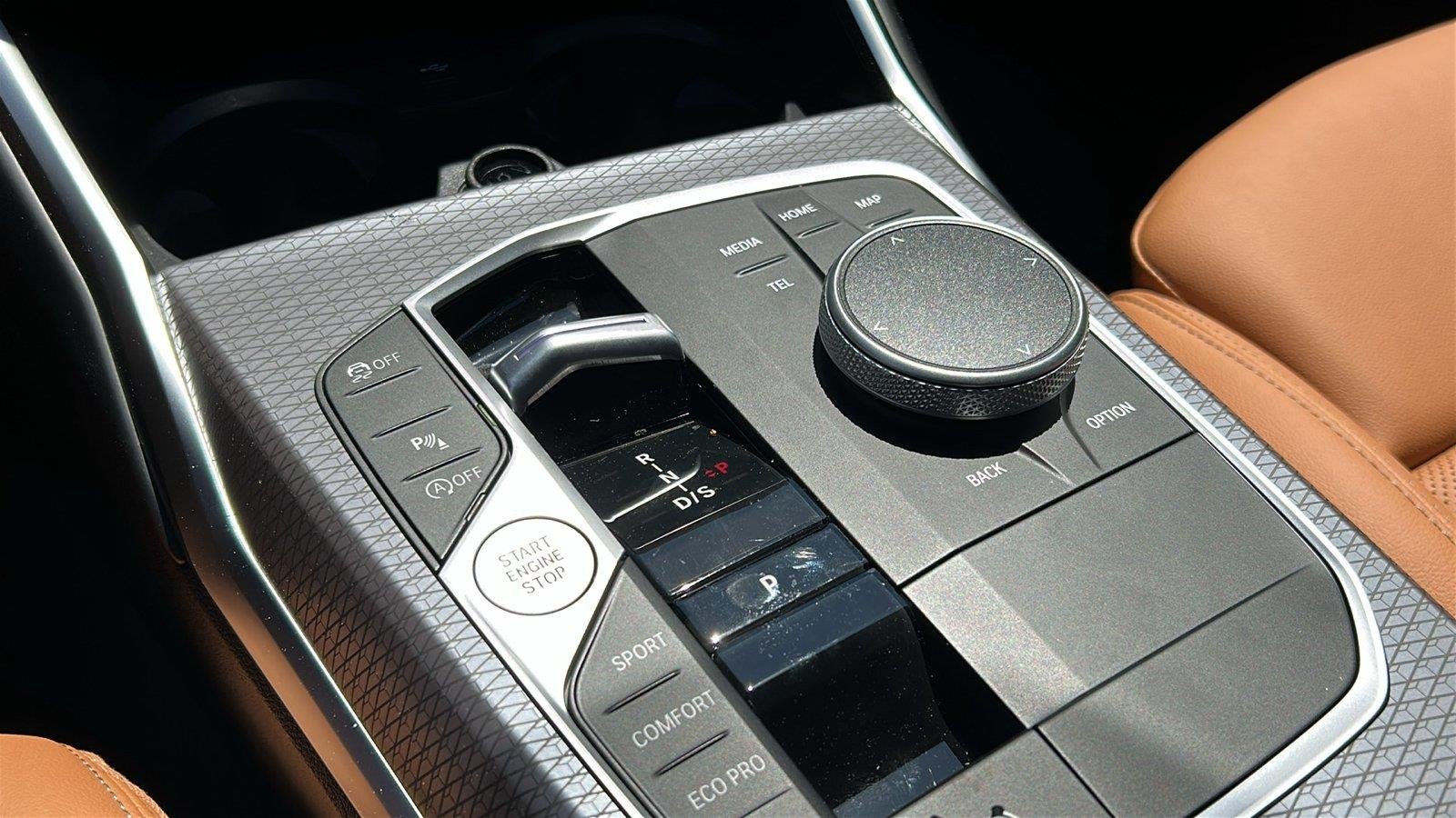 New 2026 Skyscraper Grey Metallic BMW 330i NA xDrive image 18