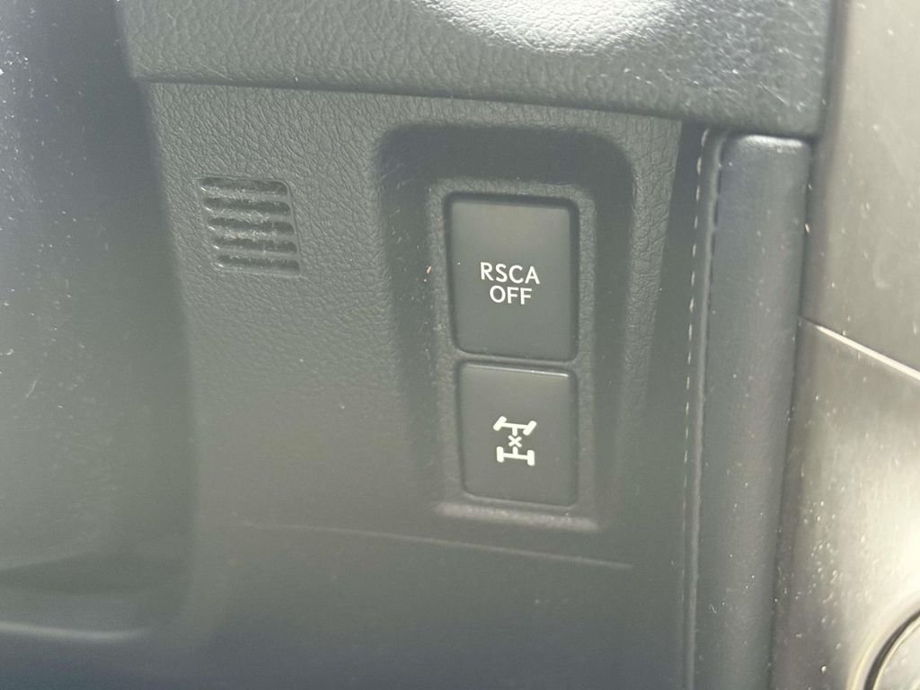 Used 2011 Black Lexus 460 Premium image 31
