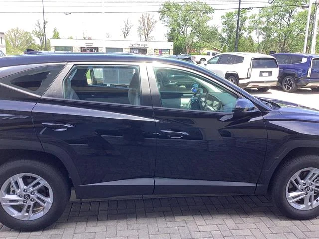 Certified Used 2026 Phantom Black Pearl Hyundai SE image 3