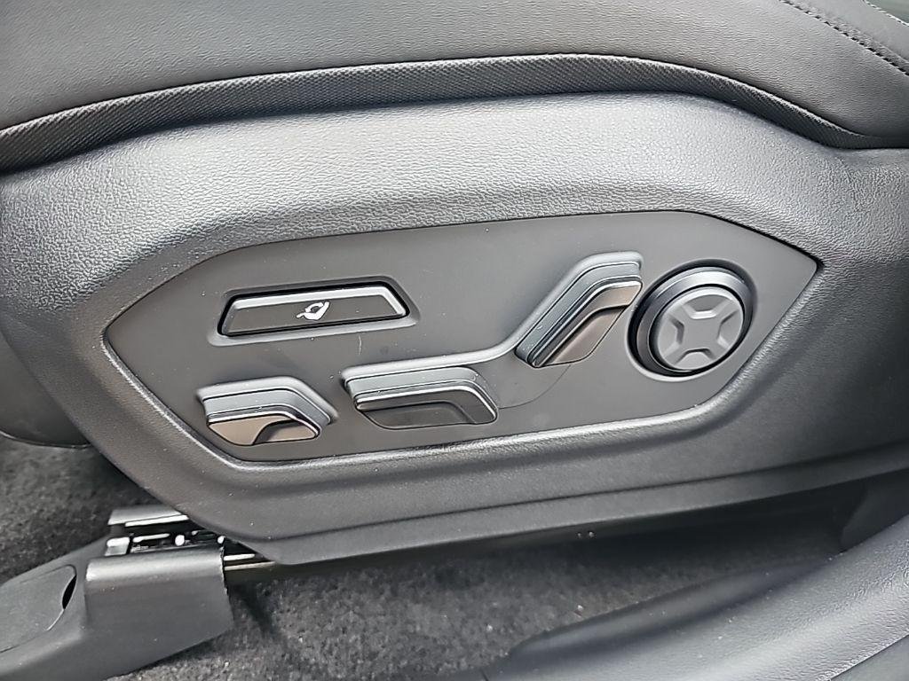 New 2026 White Hyundai Calligraphy image 14