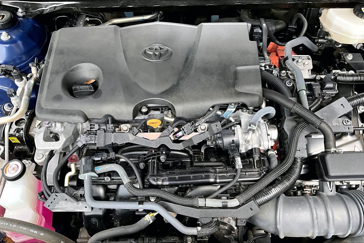 Used 2025 Reservoir Blue Toyota LE image 33