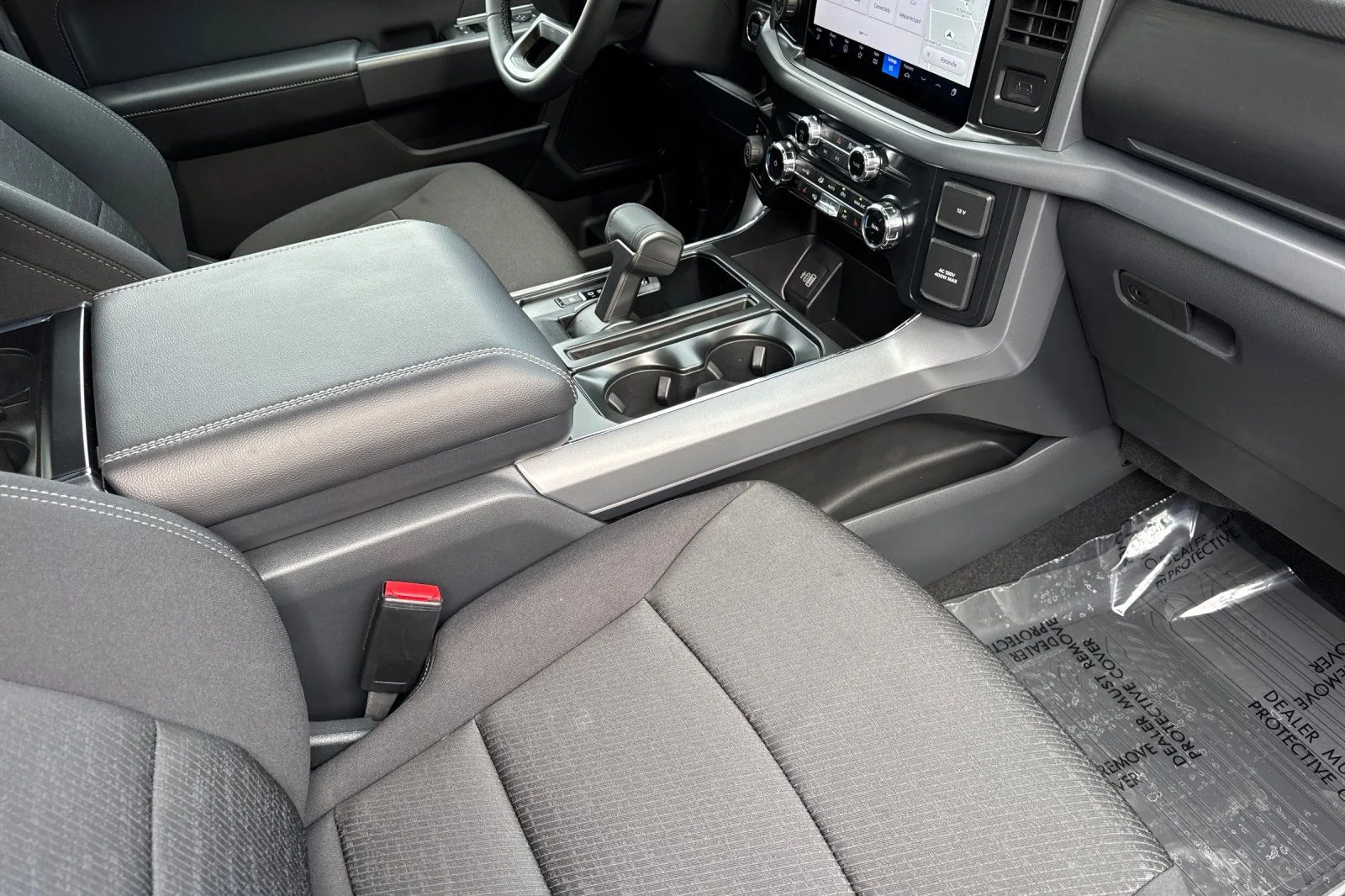 New 2026 White Ford XLT image 18