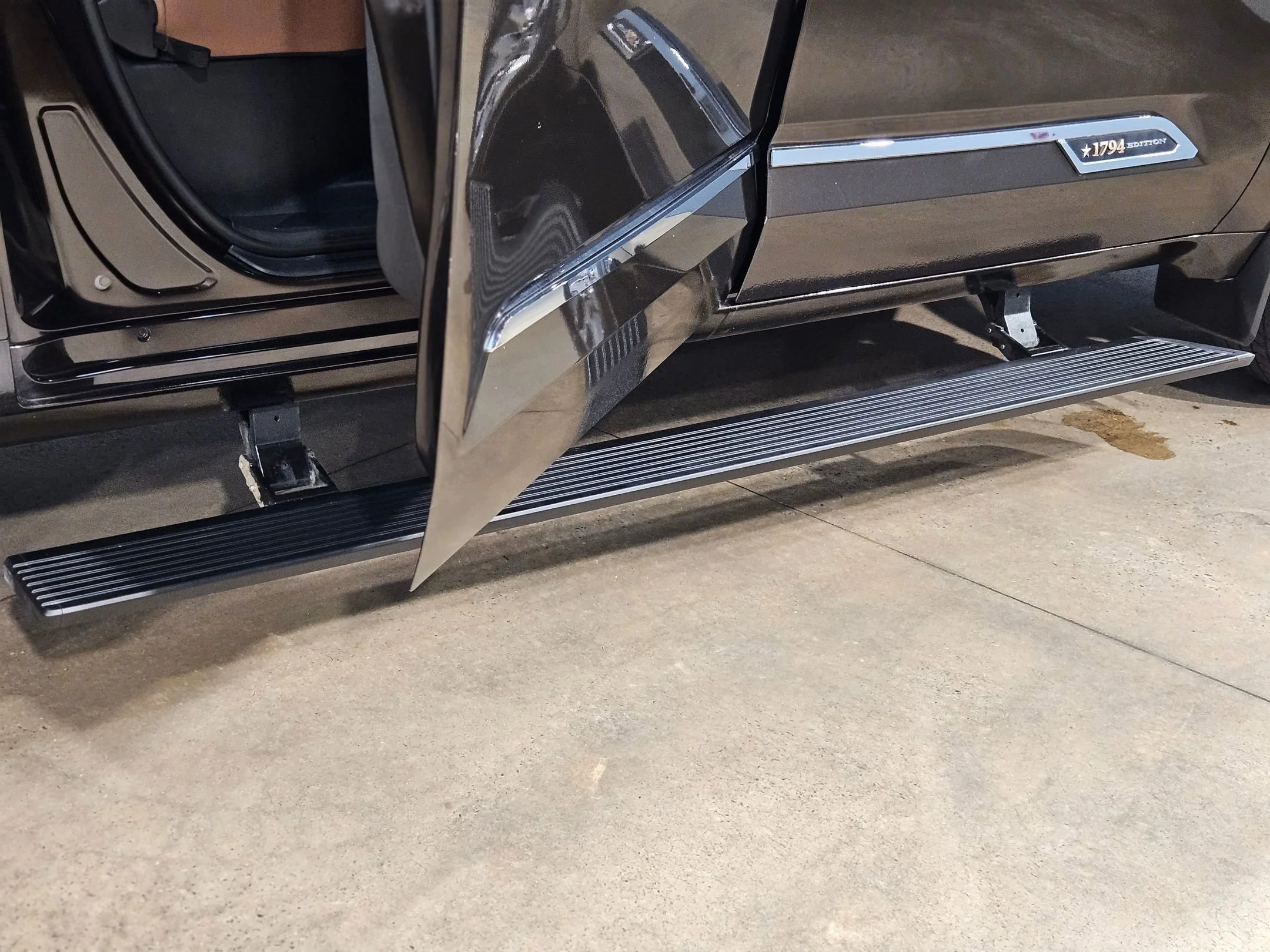 Used 2025 Smoked Mesquite Toyota 1794 Edition image 39