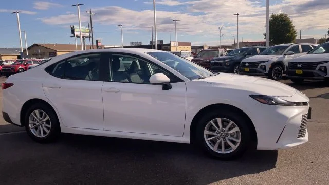 Used 2025 White Toyota LE image 3