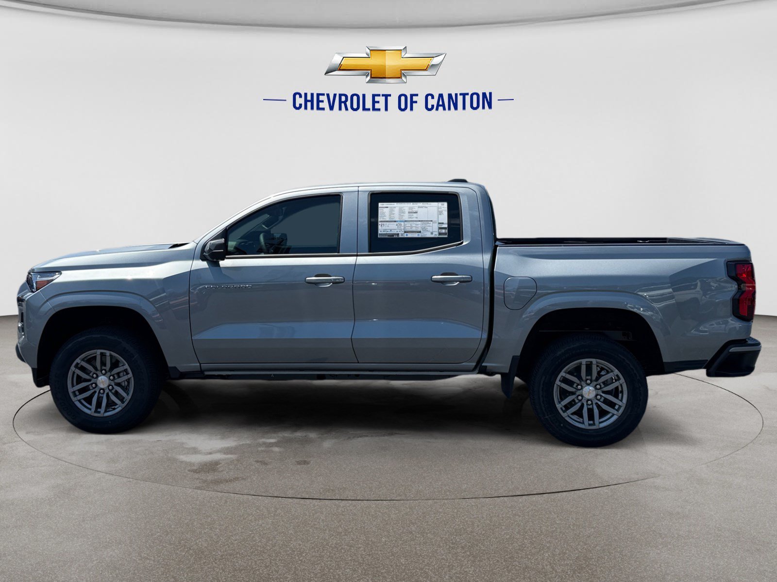 2026 Chevrolet Colorado LT - Photo 8