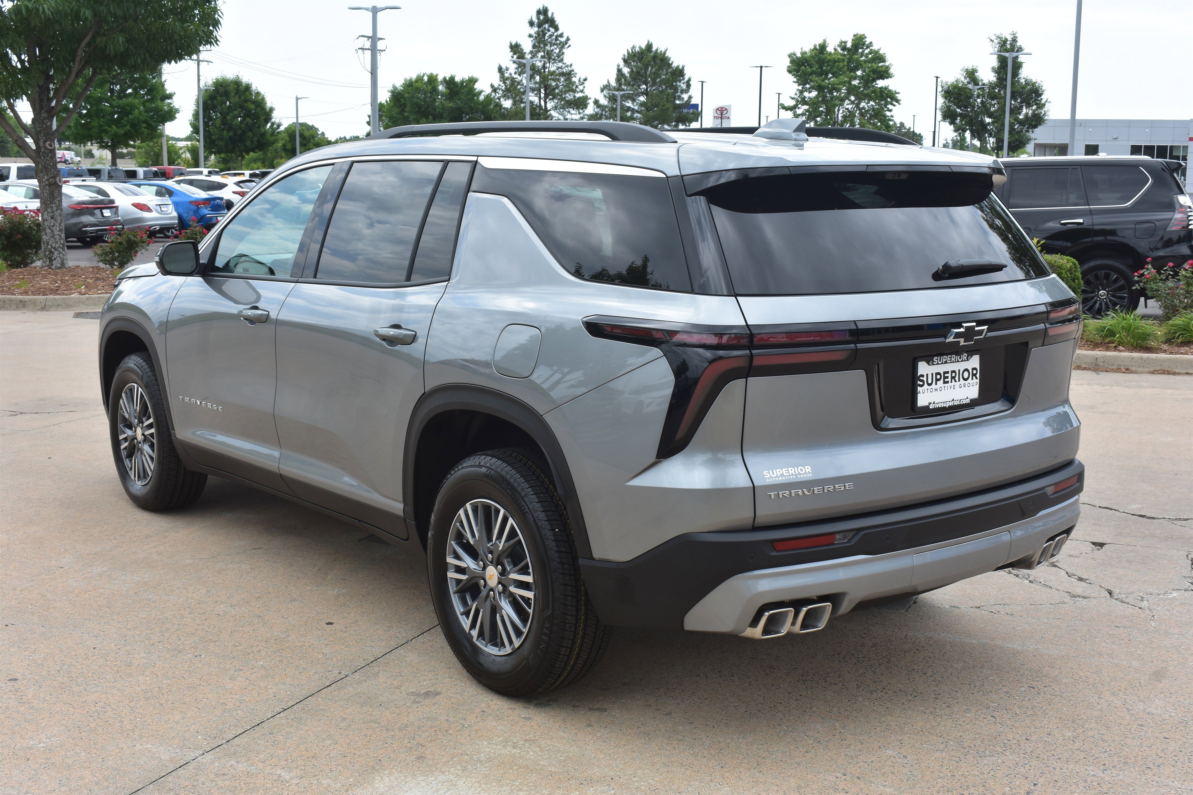 2026 Chevrolet Traverse LT - Photo 8