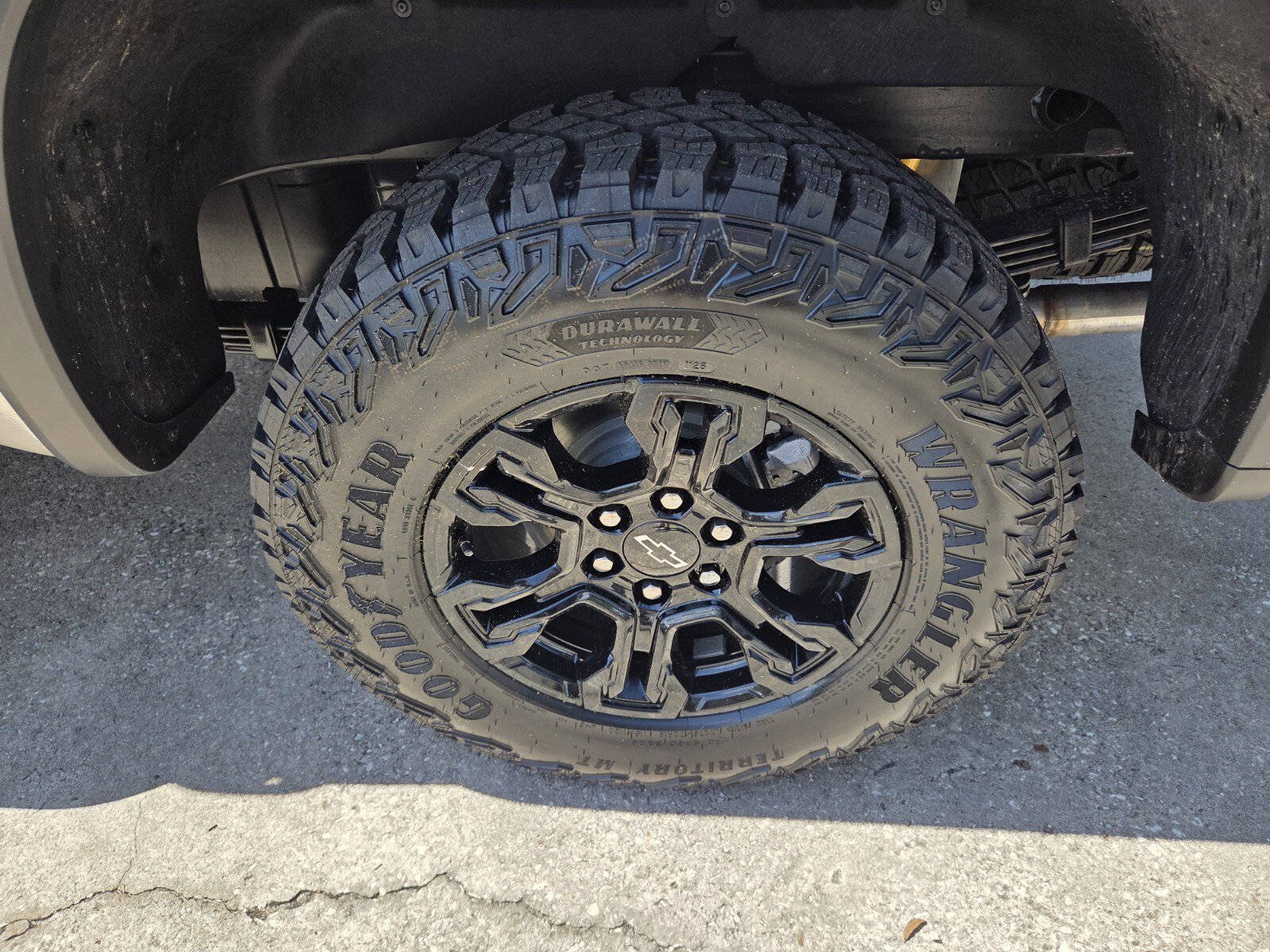 New 2026 White Sands Chevrolet ZR2 image 18