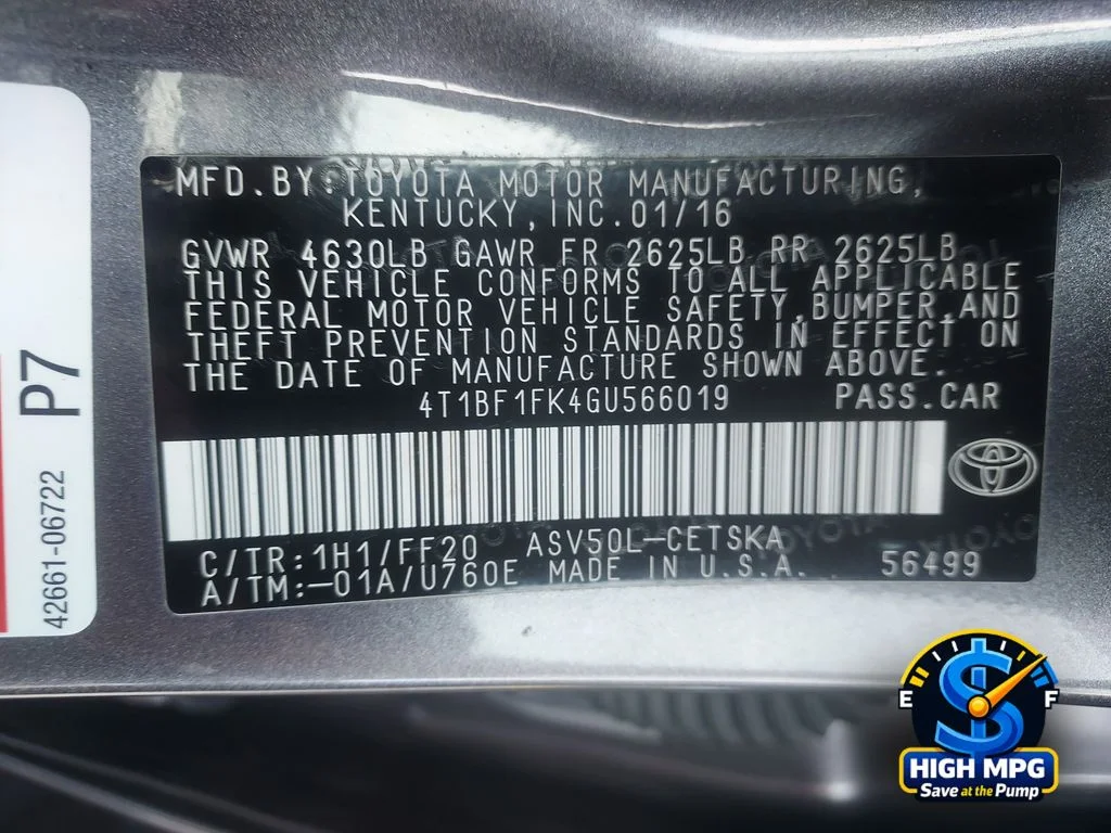 Used 2016 Gray Toyota SE image 32