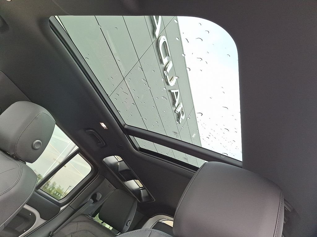 New 2026 Borasco Grey Land Rover S image 10