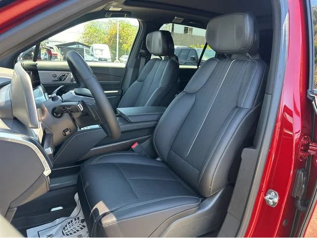 2027 Cadillac VISTIQ Sport - Photo 26
