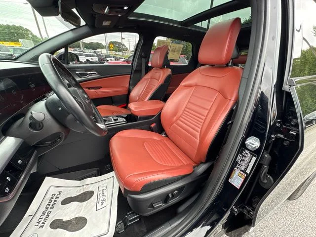 Used 2023 Black Kia SX-Prestige image 12