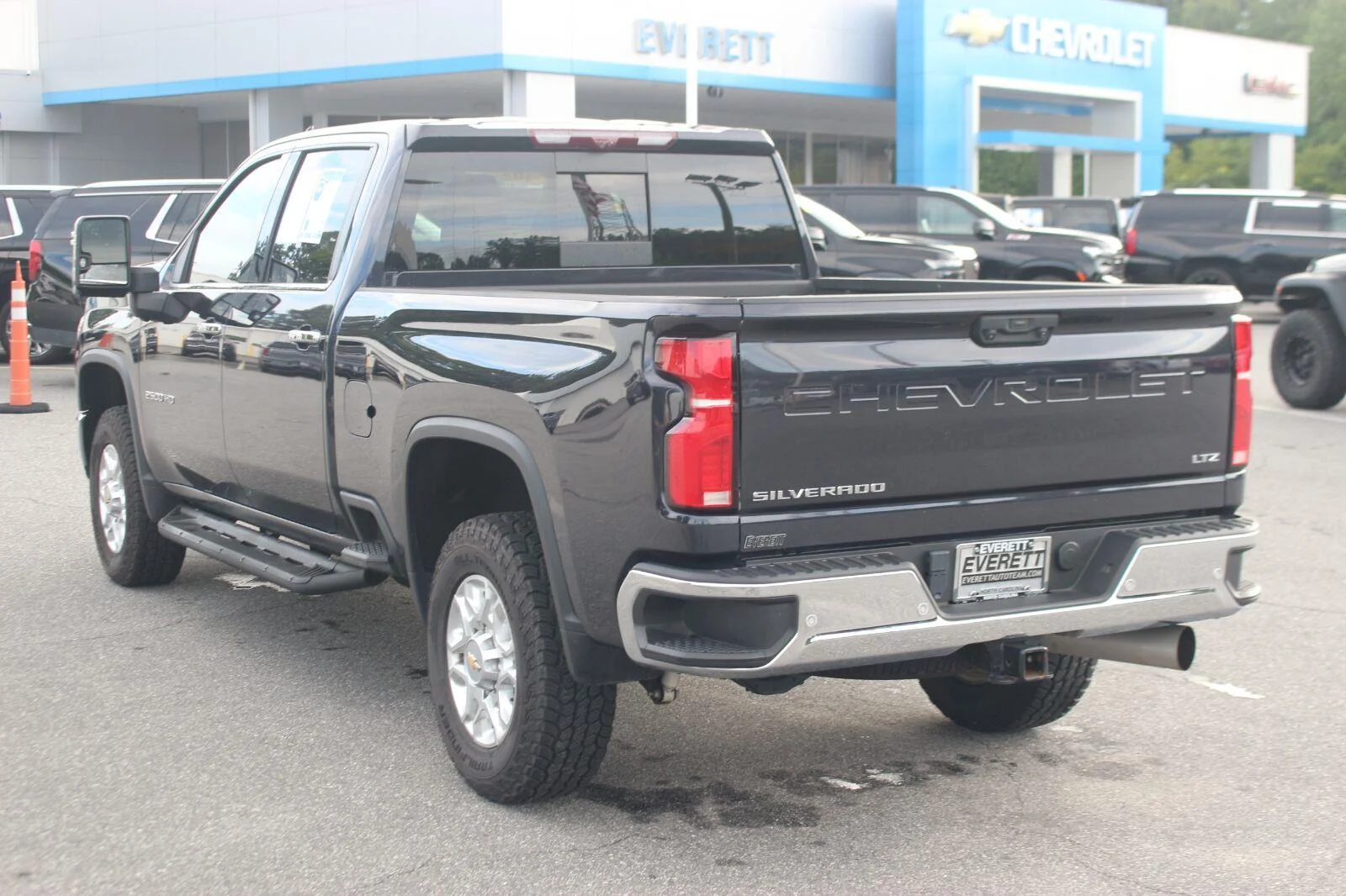 Used 2024 Dark Ash Metallic Chevrolet LTZ image 5