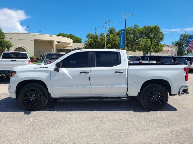 2026 Chevrolet Silverado 1500 Custom - Photo 2