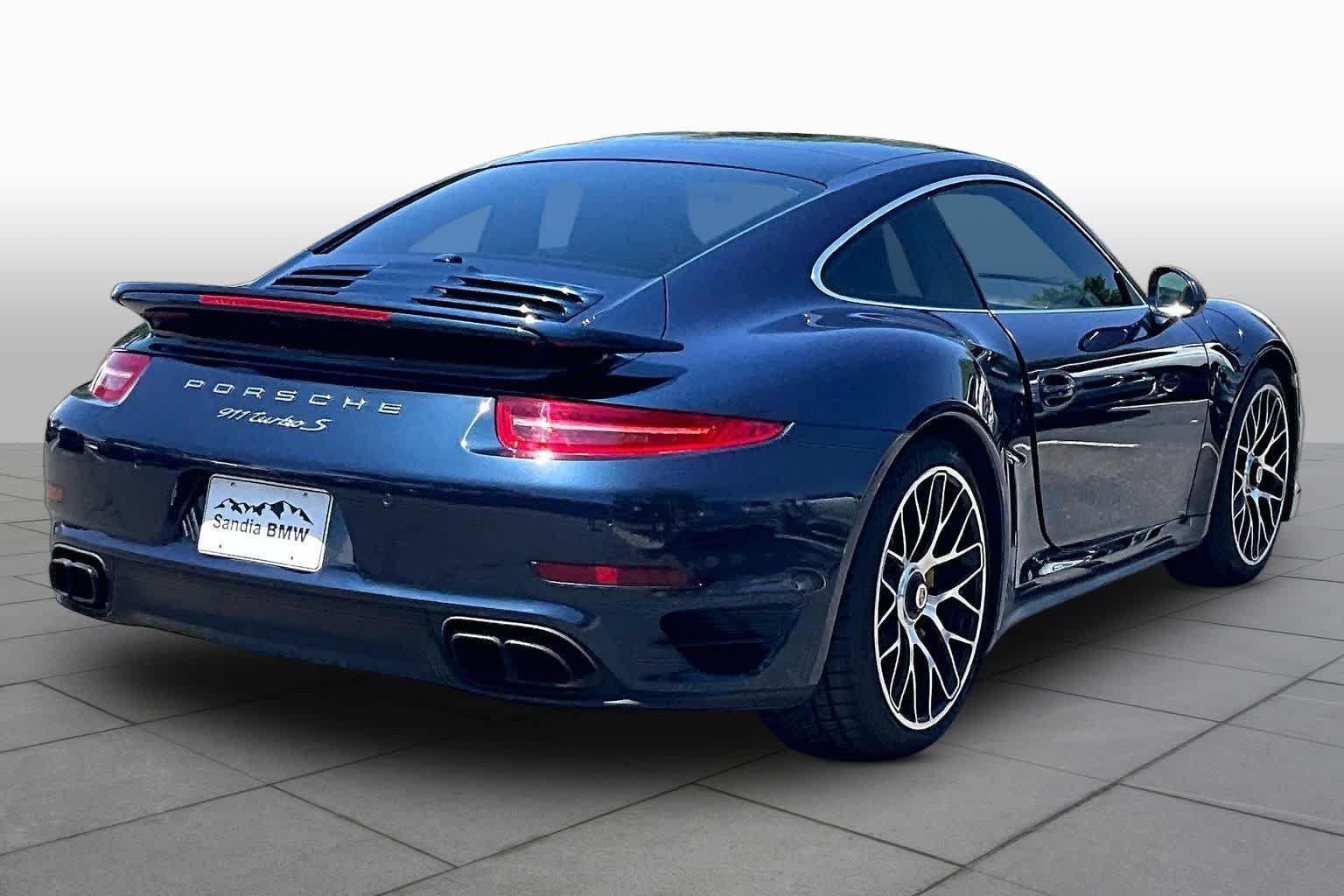 Used 2014 Dark Blue Metallic Porsche Turbo S image 9