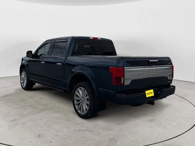 Used 2018 Blue Ford Limited image 3