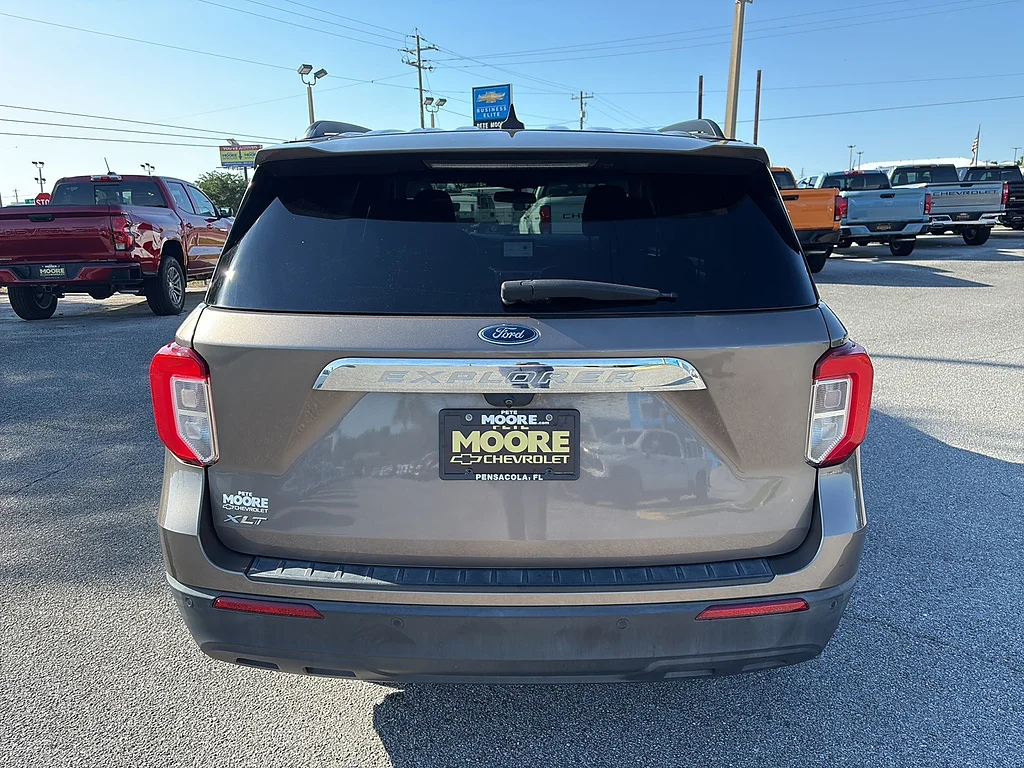 Used 2021 Stone Gray Ford  image 7