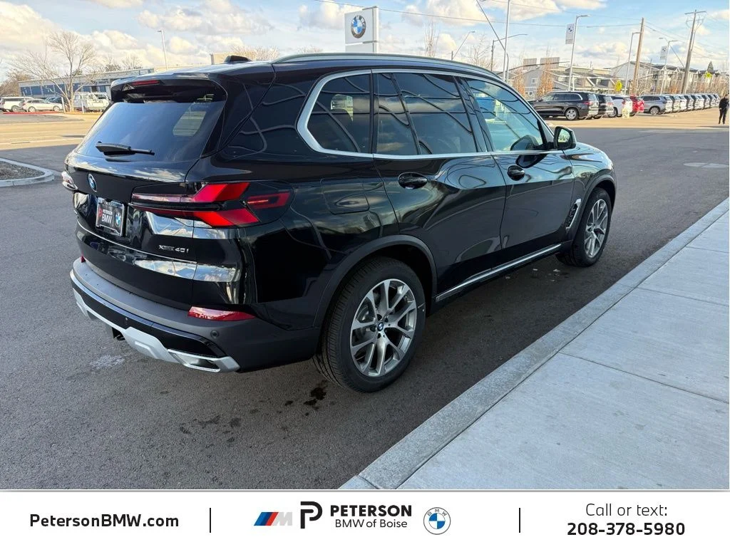 New 2026 Black BMW xDrive40i image 4