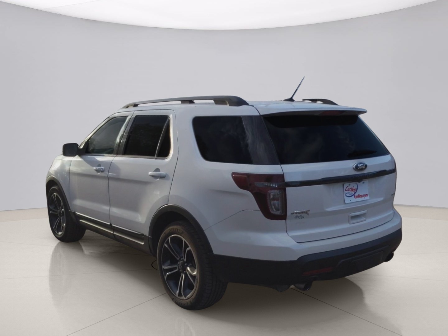 Used 2015 White Ford SPORT image 3