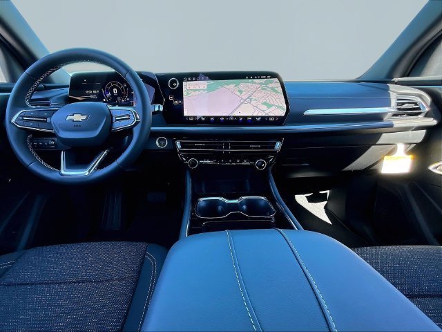 2027 Chevrolet Traverse LT - Photo 11
