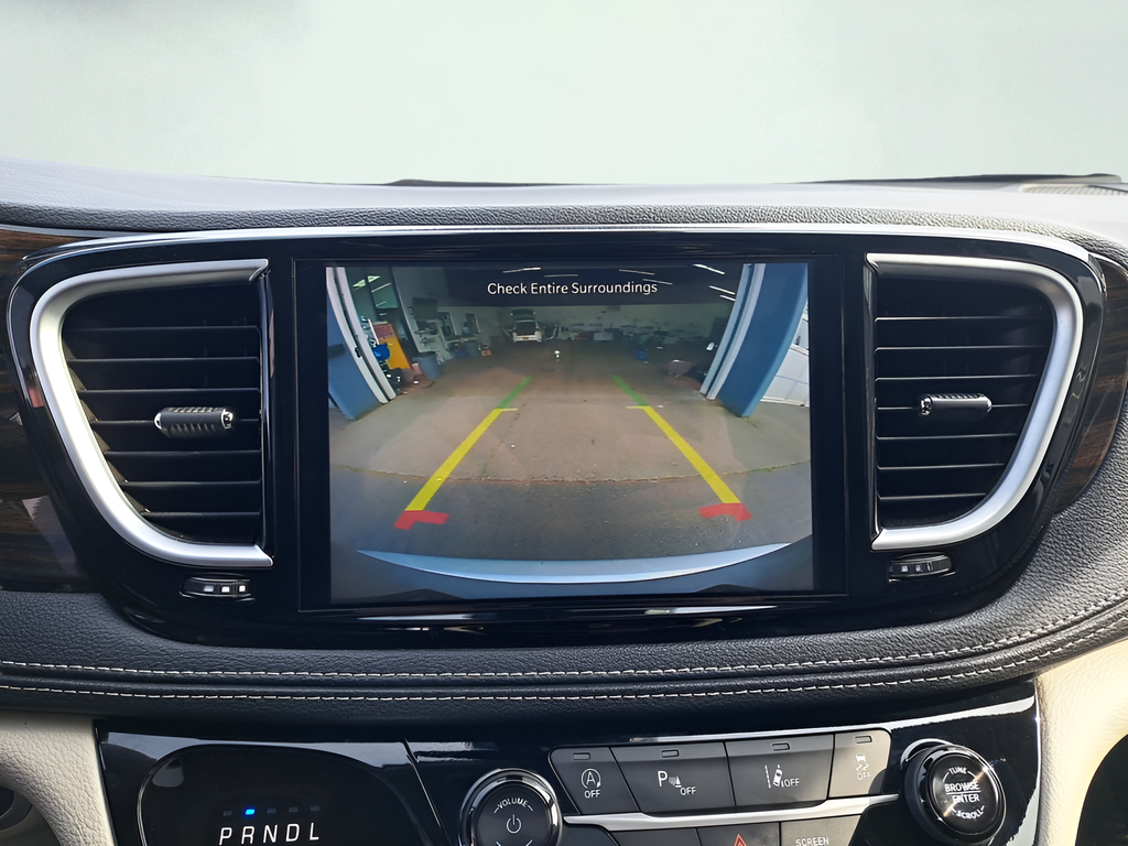 Used 2024 Silver Chrysler Limited image 24