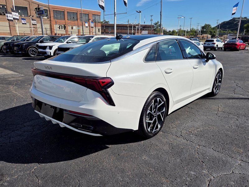 Used 2026 White Kia EX image 7