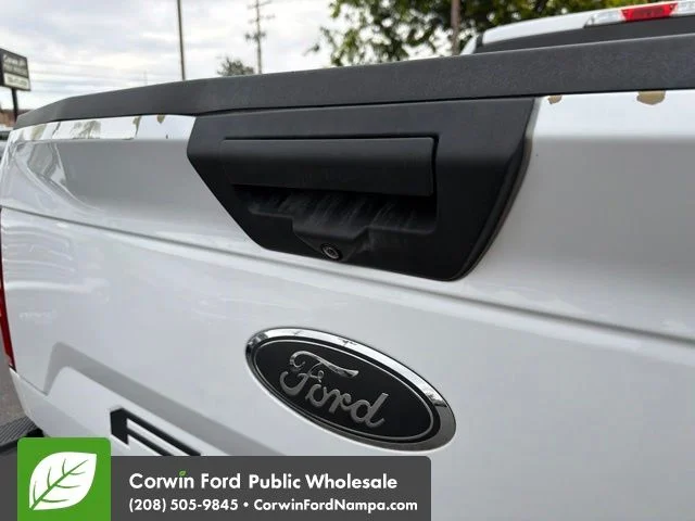 Used 2018 White Ford XLT image 11