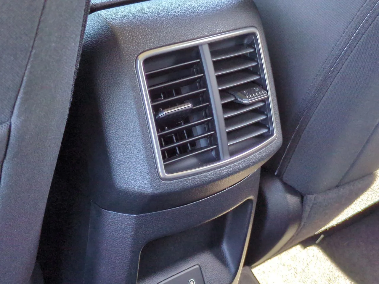 2026 Kia Sportage LX - Photo 21