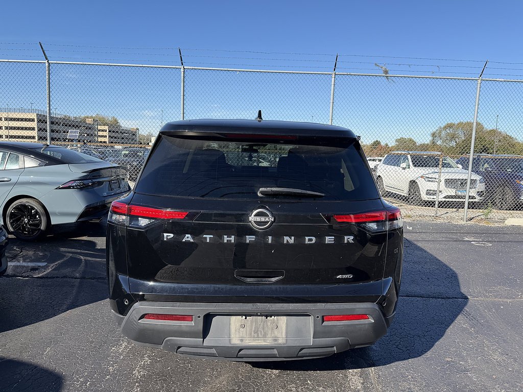 Used 2022 Super Black Nissan S image 4