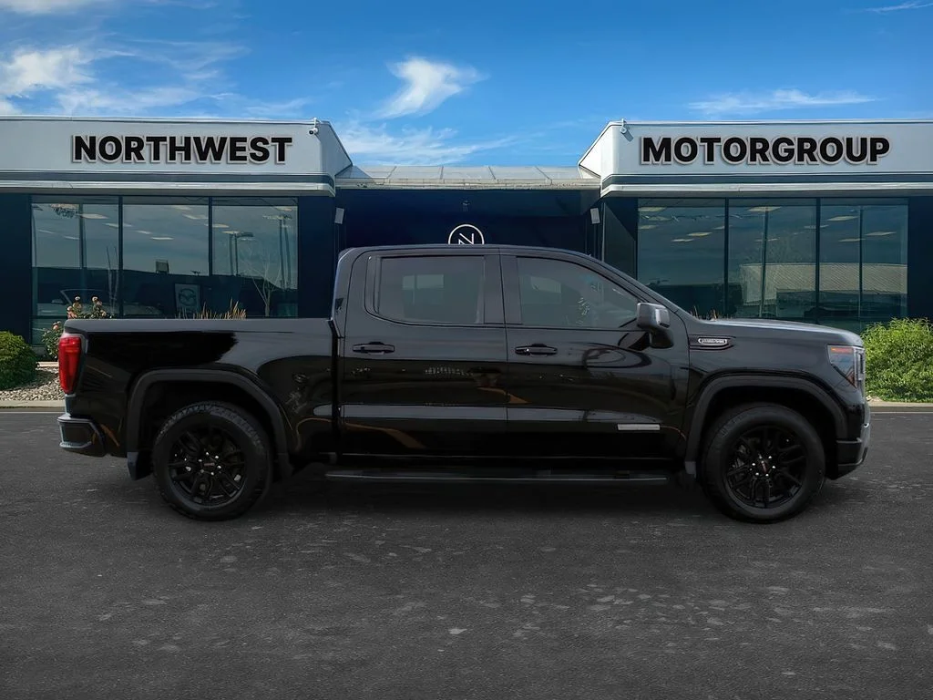 Used 2022 Onyx Black GMC Elevation image 8