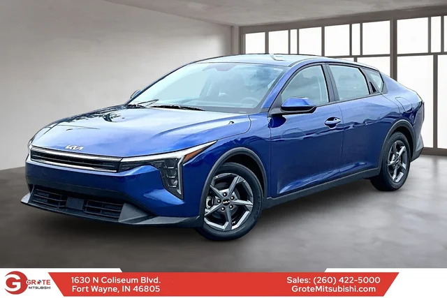 2025 Kia K4 LXS